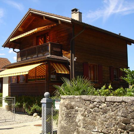 Bnb Le Relais Du Chateau Aigle Exteriör bild