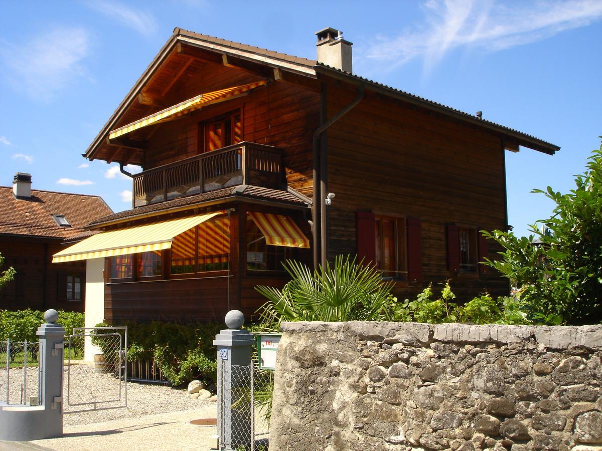 Bnb Le Relais Du Chateau Aigle Exteriör bild