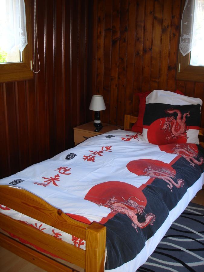 Bnb Le Relais Du Chateau Aigle Exteriör bild