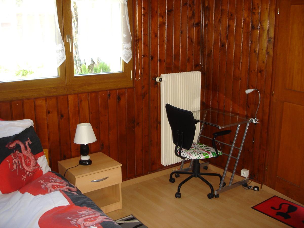 Bnb Le Relais Du Chateau Aigle Exteriör bild